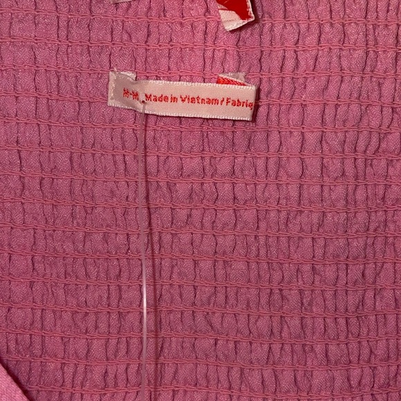 NWT SIERRA KEYHOLE BABYDOLL BLOUSE. ORIGINALLY $80 - Picture 4 of 5